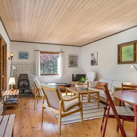 2 Bedroom Awesome In 度假居